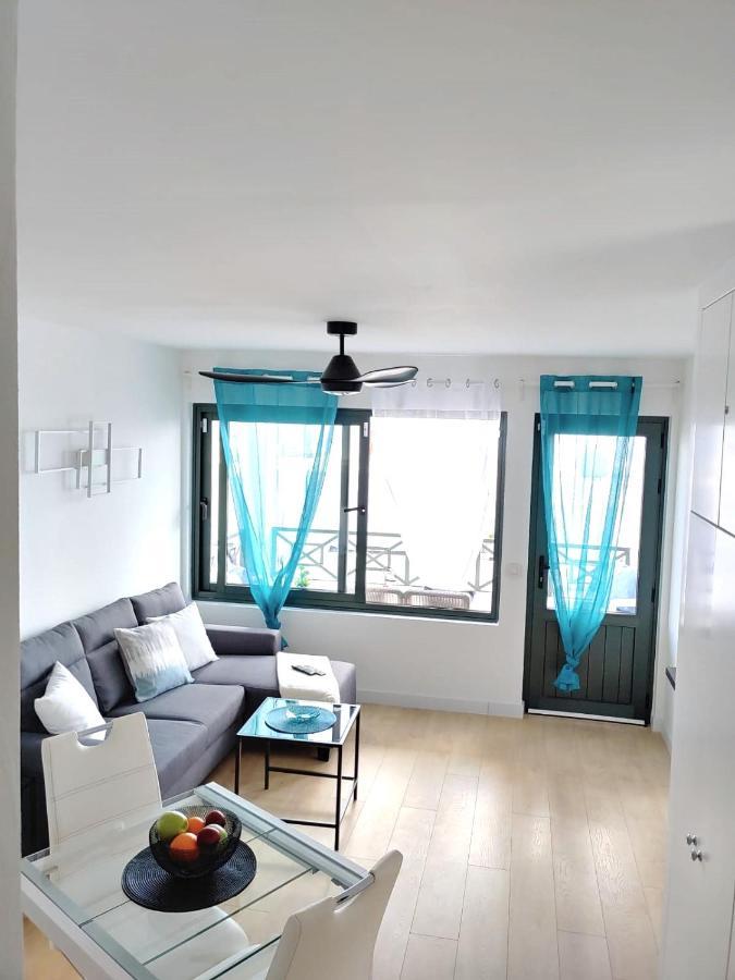 Apartment Portonovo Paraiso II - Sea View - Swimming Pool - Good Wifi - Old Town Puerto del Carmen  Exterior photo